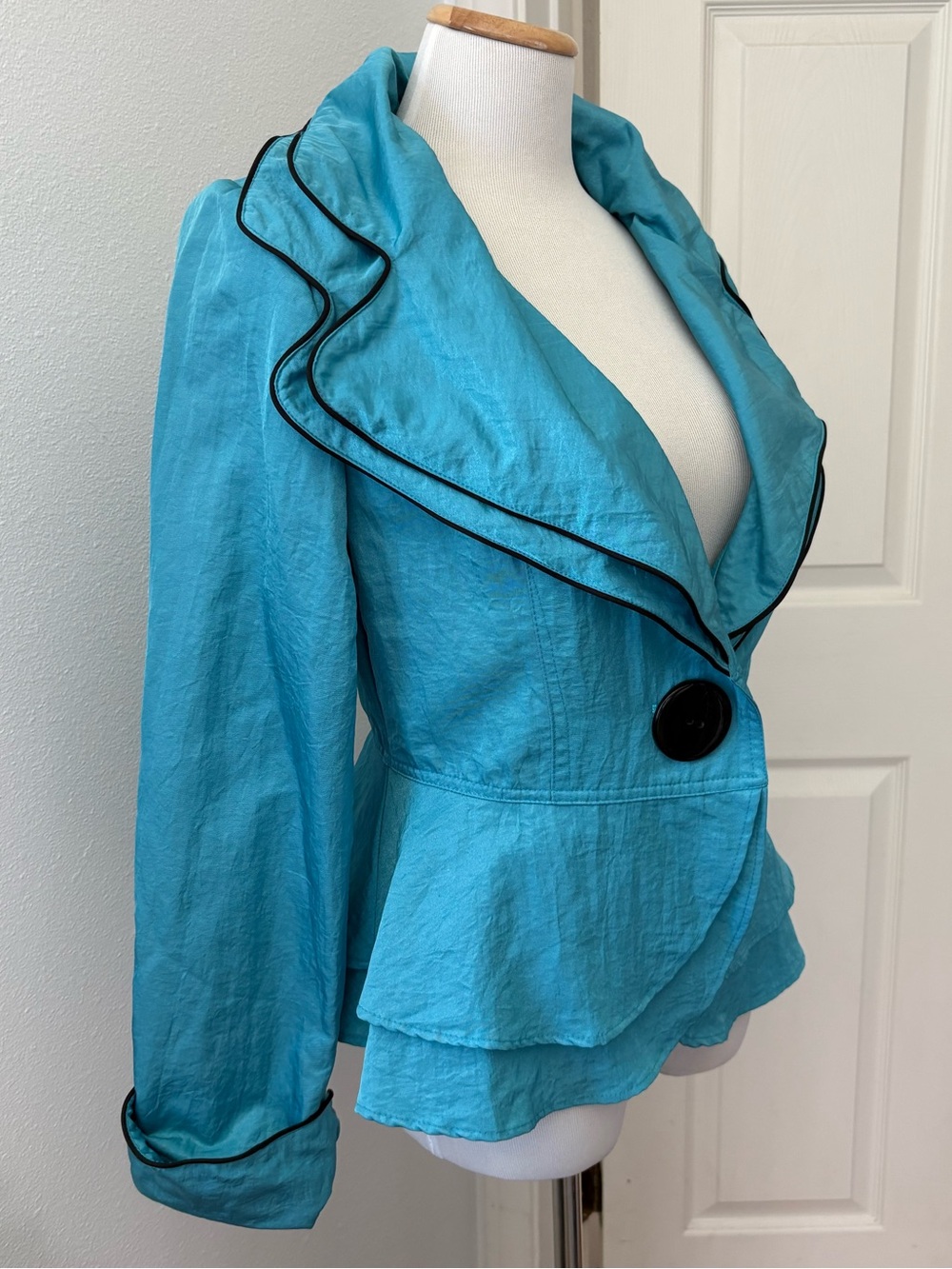 Turquoise Ruffle Peplum Blazer - Picture 3 of 15